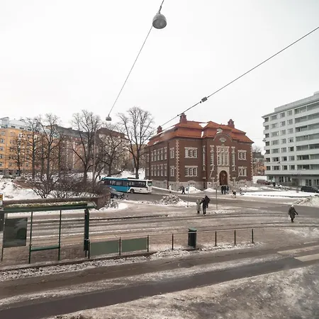 2ndhomes 1br With Balcony Next To Tram Lines