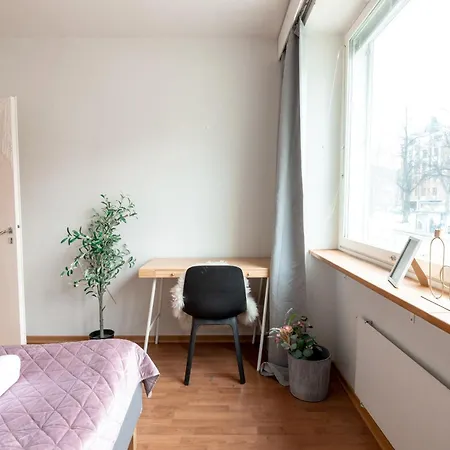 -- 2ndhomes 1br With Balcony Next To Tram Lines -- * Helsinki